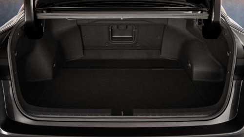 Lexus, Lexus ES, Lexus ES 2026: la berlina electrificada, ya a la venta en España