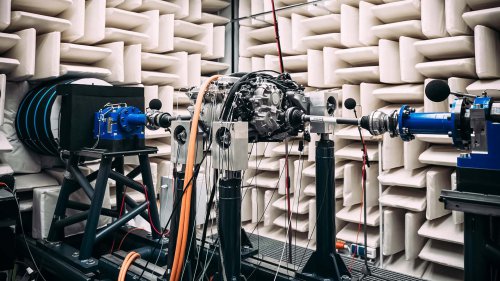 El nuevo BMW M3 eléctrico llegará en 2027 con cambios simulados de marcha