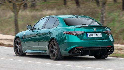 Alfa Romeo, Al volante del Alfa Romeo Giulia QV 2026, una berlina deportiva de libro