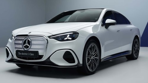 La nouvelle Classe C redécouvre le "visage" historique de Mercedes