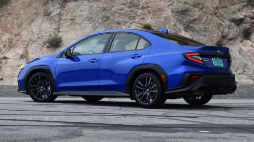 Subaru, 'Milkshake of Death:' Mechanic Does Oil Change on Subaru. He Can’t Believe What’s in the Oil Pan