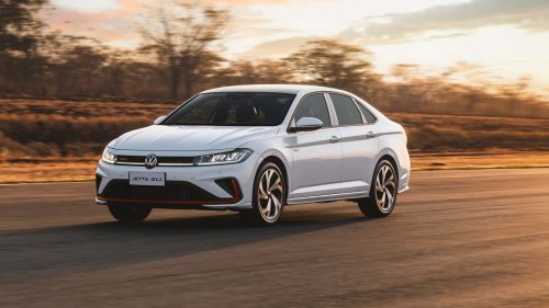 Berlina deportiva y con motor de Golf GTI: ¡la queremos en España!