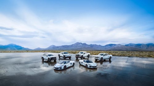 Chevrolet Celebrates America's Birthday With Special Stars and Stripes Graphics