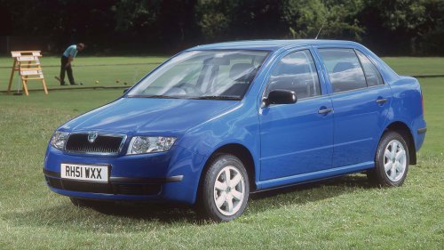 Ja, es gab den Skoda Fabia mal mit Stufenheck