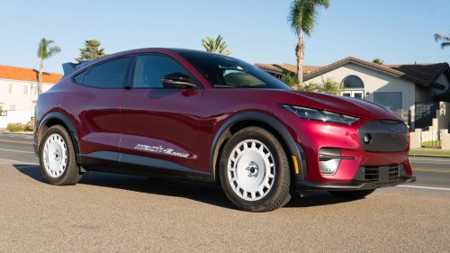 Ford, Ford Mustang Mach-E, Ford Mustang, Satu Perubahan Ini Membuat Ford Mustang Mach-E 2025 Lebih Baik