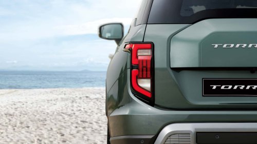 Desde 23.800 € y con motor de gasolina, híbrido o eléctrico. Con el KGM Torres, tú decides