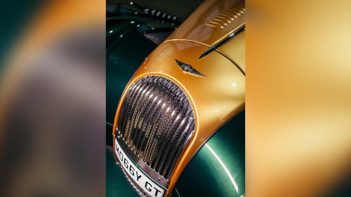 Morgan feiert 25 Jahre BMW-Partnerschaft mit grandioser Sonderschau