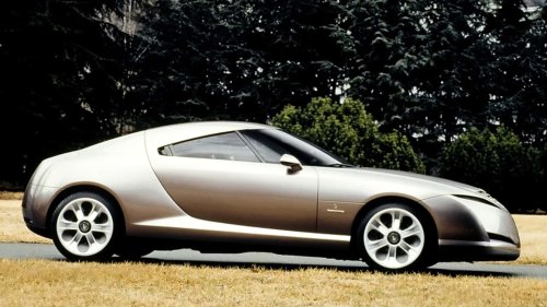 Alfa Romeo 166 par Bertone : elle répondait au nom de Bella