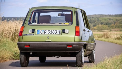 Renault, Alter Renault 5 als Scheunenfund mit nur 12 km entdeckt