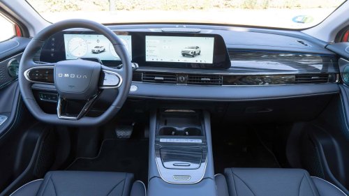 Omoda 5 SHS-H 2026: conducimos el híbrido que Toyota y Renault no quieren ni ver