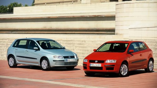 Fiat, Fiat Stilo (2001-2008): Golf-Gegner und Milliardengrab
