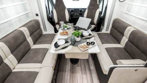McLouis Glamys 321, una autocaravana de acceso pero de calidad