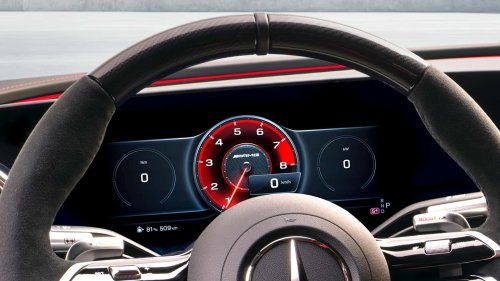 Mercedes-AMG GT, Mercedes-AMG GT Viertürer: Erste Bilder vom Cockpit