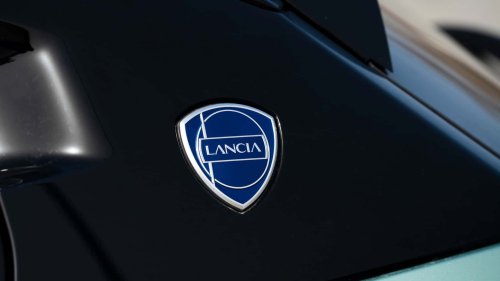 Lancia Ypsilon Elettrica 2026, un utilitario cero emisiones con mucho estilo