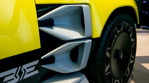 555 CV, 160.000 € y 270 km/h de velocidad punta: aún puedes comprar el nuevo Renault 5 Turbo 3E