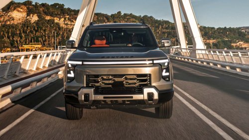 Santana 400: precios del pick-up diésel e híbrido enchufable