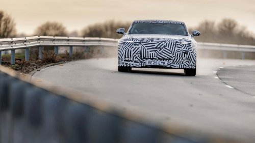Jaguar, El nuevo Jaguar, con tres motores, tiene más de 1.000 CV