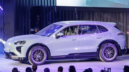 Porsche Swears the Cayenne Electric Hides Its Gigantic Weight