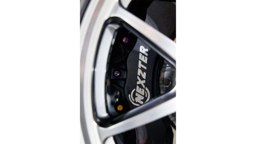 Neuer Toyota Hilux: Basismodell mit Schaltgetriebe