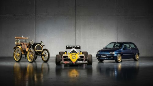 Renault vende 100 'duplicados' de su colección de coches históricos