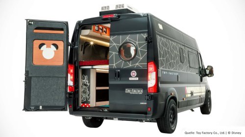 Camping-car Star Wars : L'Étoile de la Mort de Dark Vador sur roues