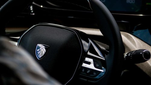 Apuntes del lanzamiento del Peugeot 408