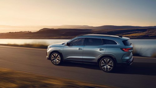 Hyundai Santa Fe vs. Renault Espace: comparativa de SUV híbridos con 7 plazas