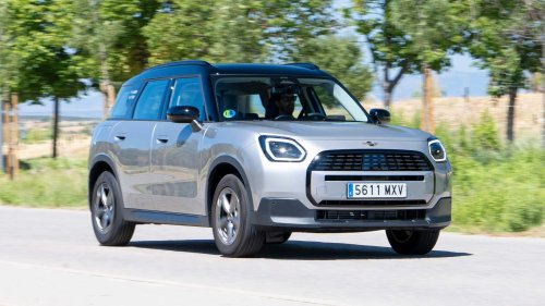 BMW, BMW X1, MINI, Nuevo BMW X1 vs. MINI Countryman 2025: casi lo mismo, Eco… 12.780 € de diferencia