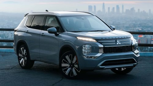 Woman Says Mitsubishi Outlander Has Features You Likely Don't Know About. Now People Are Sharing Experiences