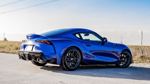 Toyota, Man’s Toyota Supra Runs Out of Gas. Then He Notices Something Strange When Filling Up