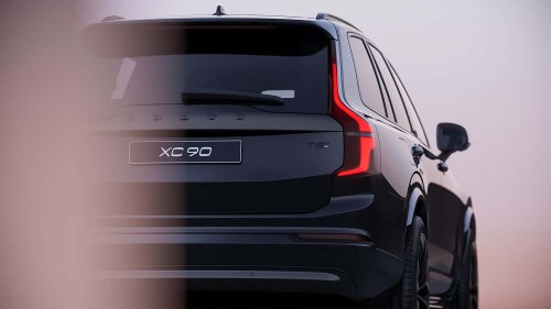 Volvo XC90 Black Edition (2025): Flaggschiff trägt jetzt schwarz