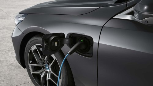 Plug-In Hybrid Ungguli Mobil Diesel di Eropa Pertama Kalinya