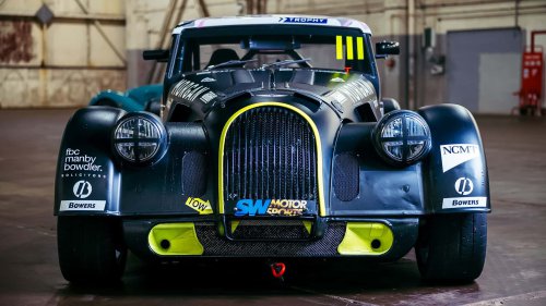 Morgan feiert 25 Jahre BMW-Partnerschaft mit grandioser Sonderschau