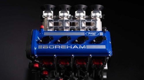 Ce petit moteur quatre cylindres monte jusqu'à 10 000 tr/min