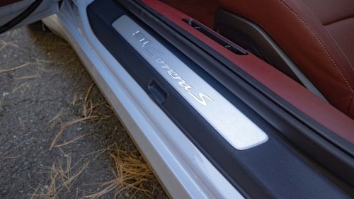 Porsche, Porsche 911, ‘As Long As the Key’s On You:’ Woman Says Porsche 911 Has 3 Hidden Features. What Are They?
