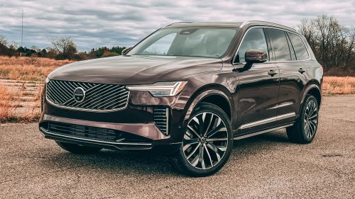 ‘Keep That In Mind:’ Is the Volvo XC40 the ‘Ultimate Girl Car’? This Owner Has Thoughts