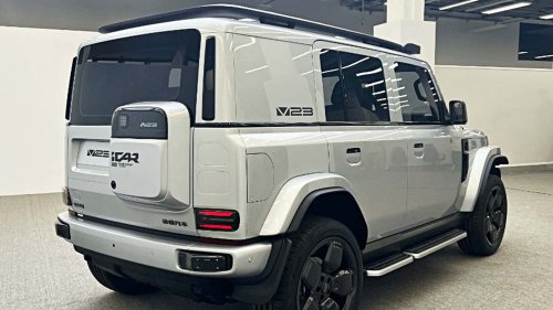 Diseño de todoterreno retro, hasta 211 CV y 4x4: rival del Toyota mini Land Cruiser