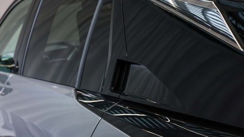 Les voitures deviennent plus plates, le nouveau minimalisme 3D