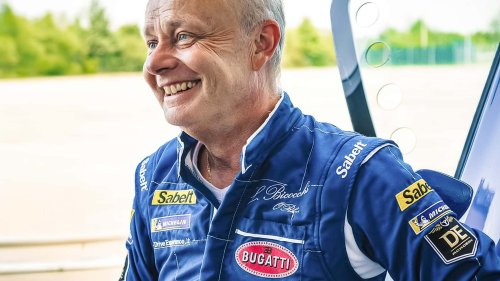 Bugatti Veyron Test Driver Describes Braking From 249 MPH: 'Incredibly Stressful'