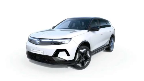 Nuevo Opel Grandland 2025/2026: ¿misterio GSE? ¡Precio 4x4, -65 l, etiqueta 0!
