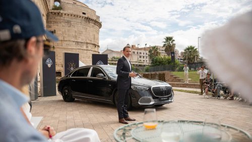 Mercedes, Maybach, Mercedes Celebrates V-12 Engines With an Opulent Maybach S-Class