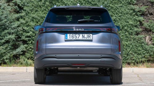 Comparativa híbridos: Omoda 5 SHS-H vs. EBRO s400 HEV