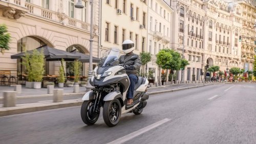 La moto de tres ruedas de Yamaha incorporará un airbag