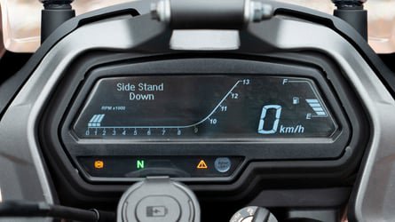 Bajaj Dominar 400 2026, cuando el presupuesto es la clave para tu próxima montura