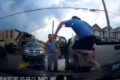 'They Were Sitting There for 5 Minutes:' Austin Woman Narrowly Avoids T-Bone Crash. Then She Realizes It's a Setup