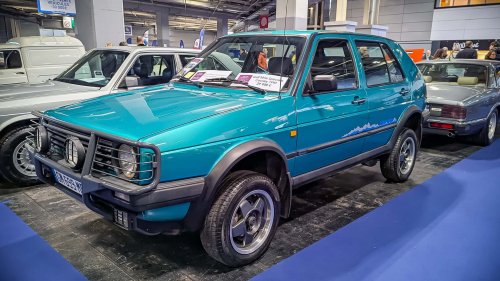 Les meilleures offres de voitures anciennes à Retromobile 2026