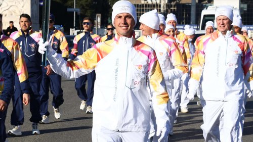 Ducati Jadi Bagian Pawai Obor Olimpiade Musim Dingin 2026