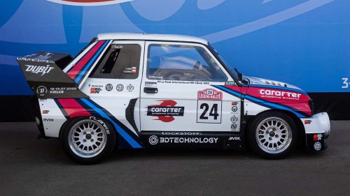 ¿Se convertirá este loco Fiat 126 de Polonia en un coche Hot Wheels?