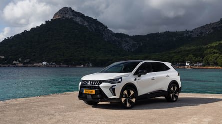 Grandis y Outlander: los SUV electrificados de Mitsubishi para la RFEC