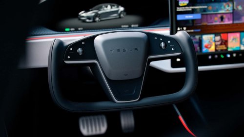 China Is Banning The 'Yoke' Steering Wheel